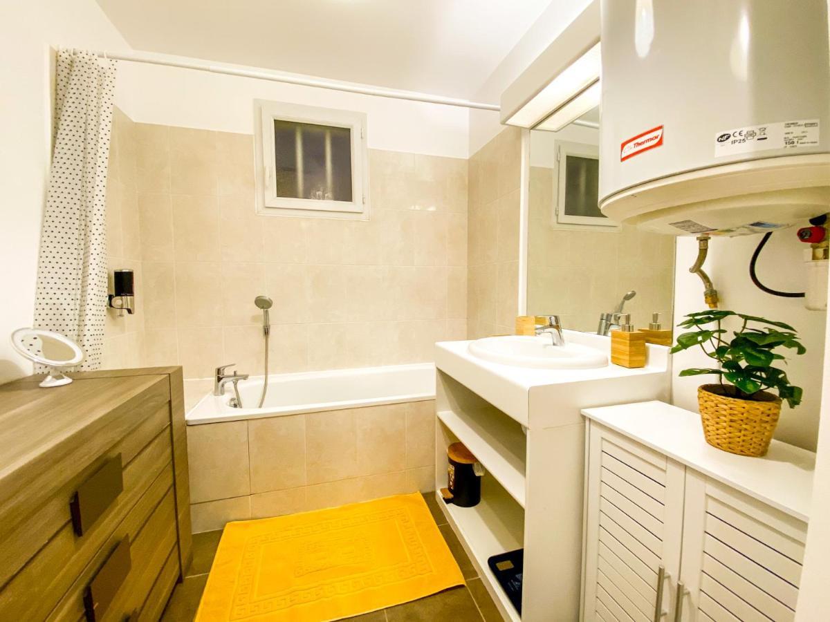 The Golden House * Parking * Garden Apartment Corbeil-Essonnes Exterior photo